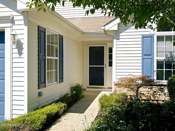 2nd image of 50 Rosewood Drive