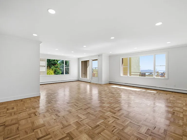 1310 Jones Street — Photo 99
