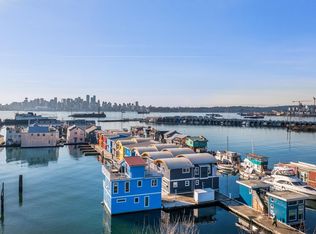 415 Esplanade W #Jnw04, North Vancouver, BC