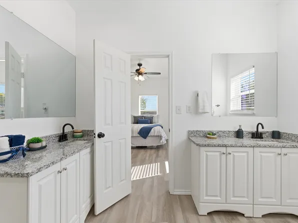 408 Susan Dr, Kennedale, TX 76060