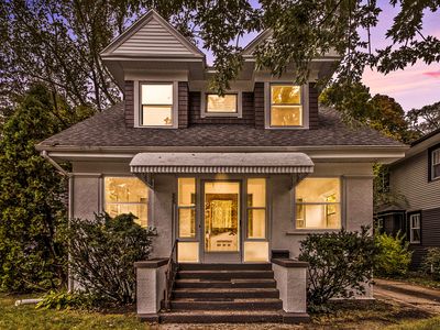 855 Lay Blvd, Kalamazoo, MI, 49001