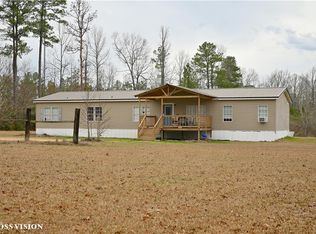 127 White Rd, Kelly, LA 71441