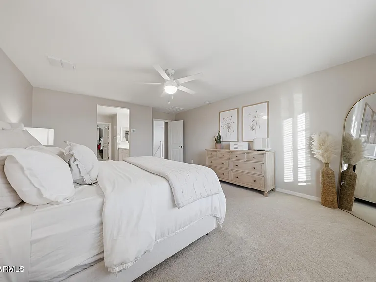 905 S Canal Dr #13 — Photo 17