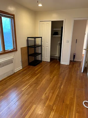 Rented by BELLMARC | media 27