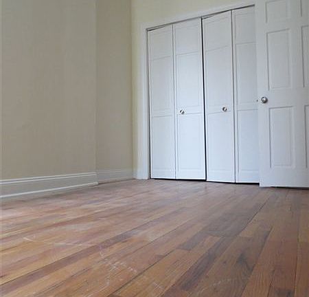 Bedroom #1