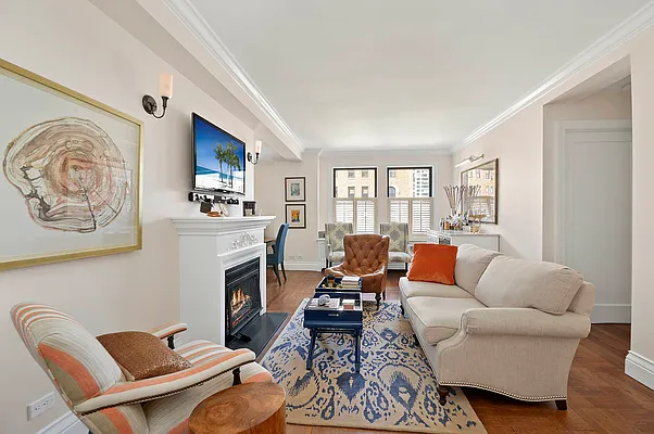 Sold by Corcoran | media 7