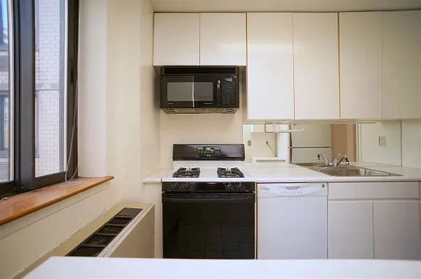 Rented by Citi Habitats | media 15