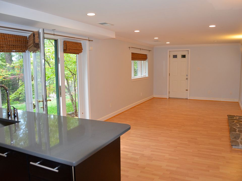 Living room area-open concept living/kitchen