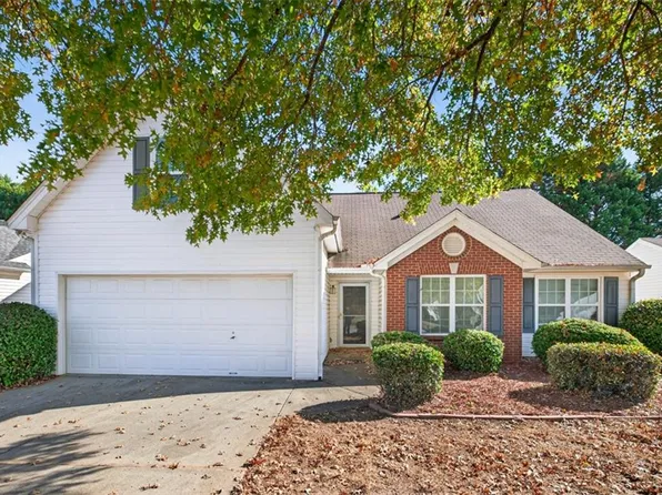 921 Sugar Oak Ln, Lawrenceville, GA 30043
