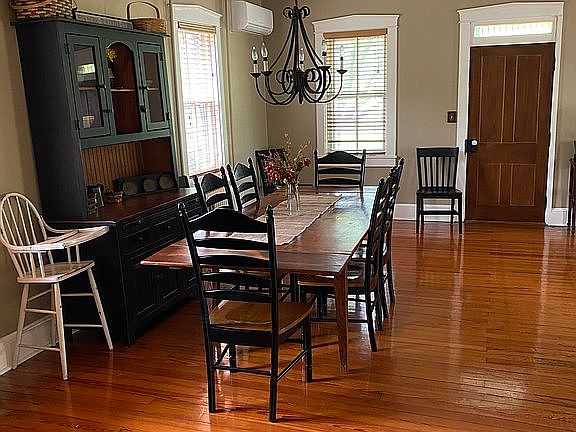 Dining room 