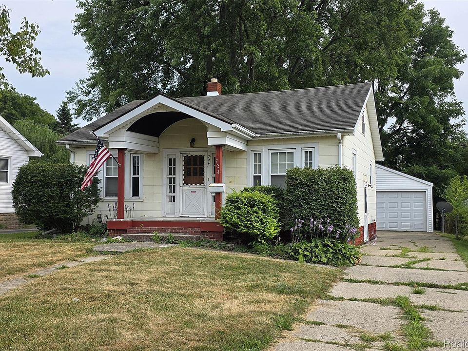 1st image of 724 Alexandrine Ave