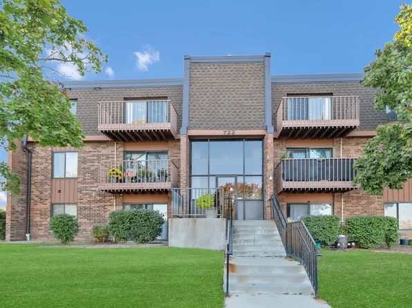 722 Tipperary Ct APT 3D, Schaumburg, IL 60193