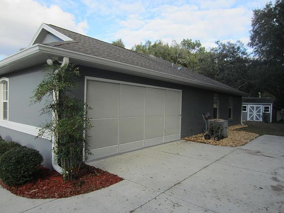 4th image of 2819 NE 25th Ct