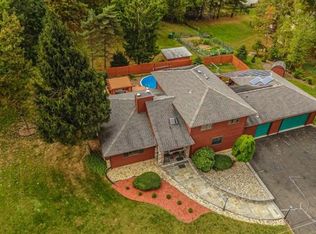 1 Dogwood Ln, Warren, NJ 07059