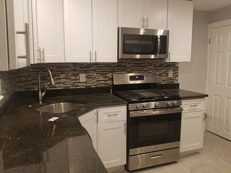 1606 S Bailey St — Photo 15