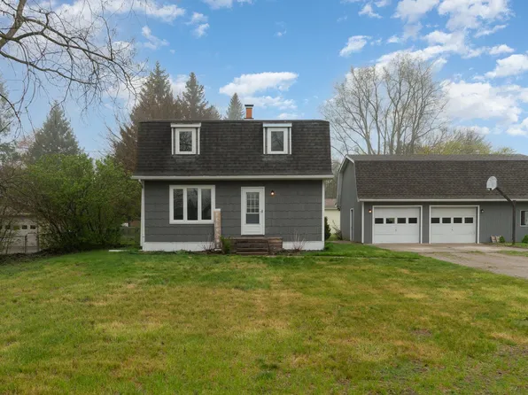 2971 E Lydia St, Midland, MI 48640