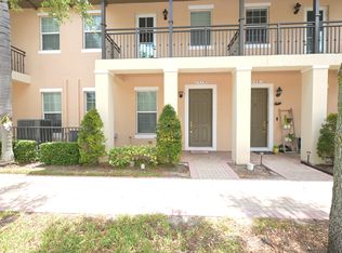 1517 SW 147th Ave, Hollywood, FL 33027