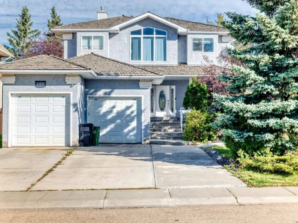 566 Butterworth Way NW, Edmonton, AB T6R 2P6