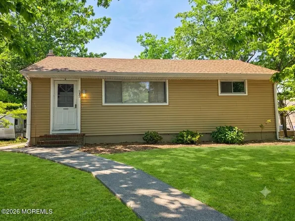 542 Jackson Avenue, Brick, NJ 08723