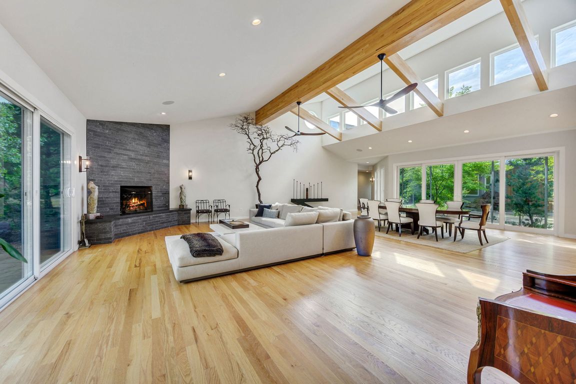 next background image