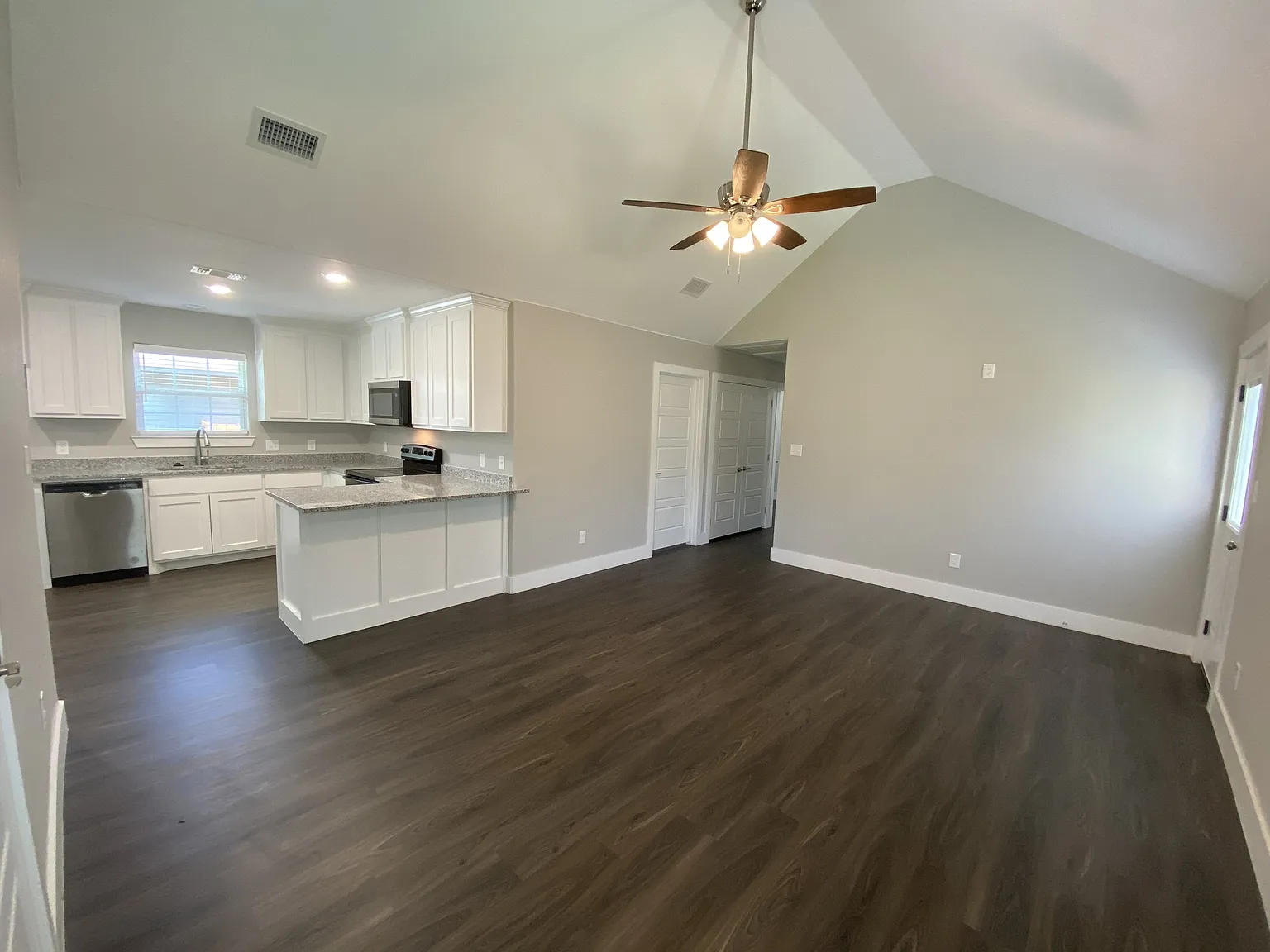 1032 Ray Drive, Denison Tx 75020 - For Sale Okr - 1 — Photo 3