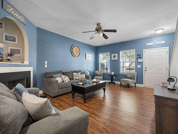 5th image of 164 Balsam Cir