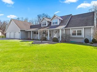 1171 Thunderbyrd Ct, Green Bay, WI 54313
