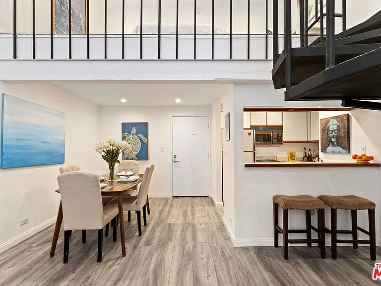1440 Veteran Ave #328 — Photo 3