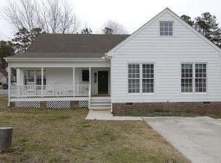 2720 Kempsford Pl, Raleigh, NC 27604