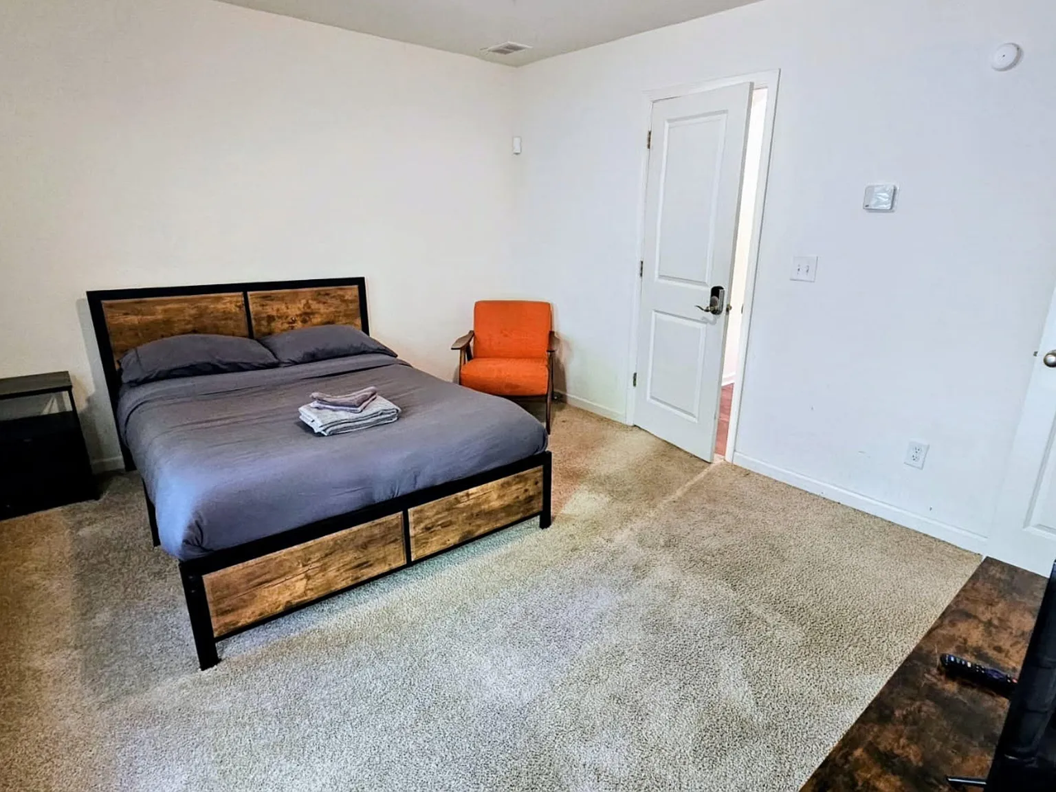 4 bed, 2.5 bath, 1456 sqft, $1,455 — Photo 3
