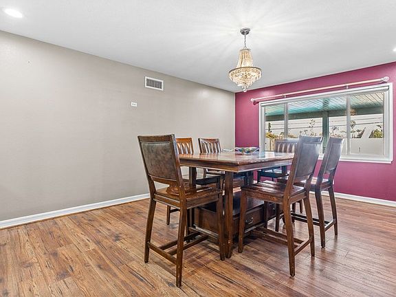5th image of 15803 Cobblestone Rd