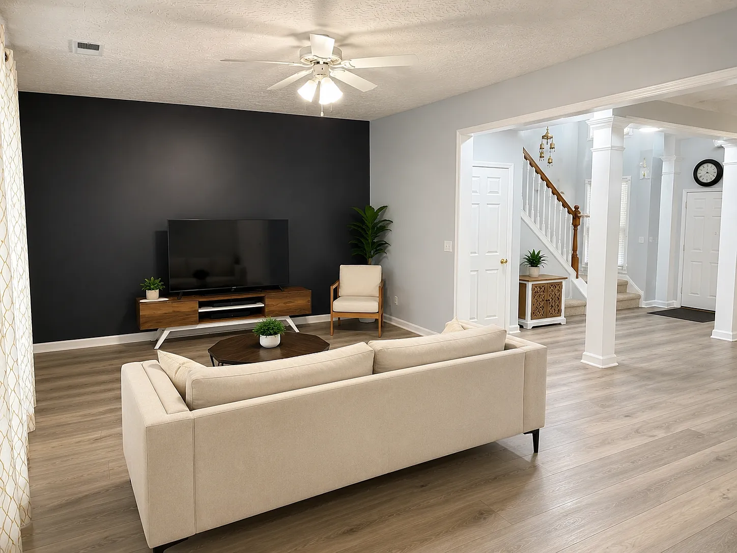 3 bed, 1843 sqft, $2,400 — Photo 4