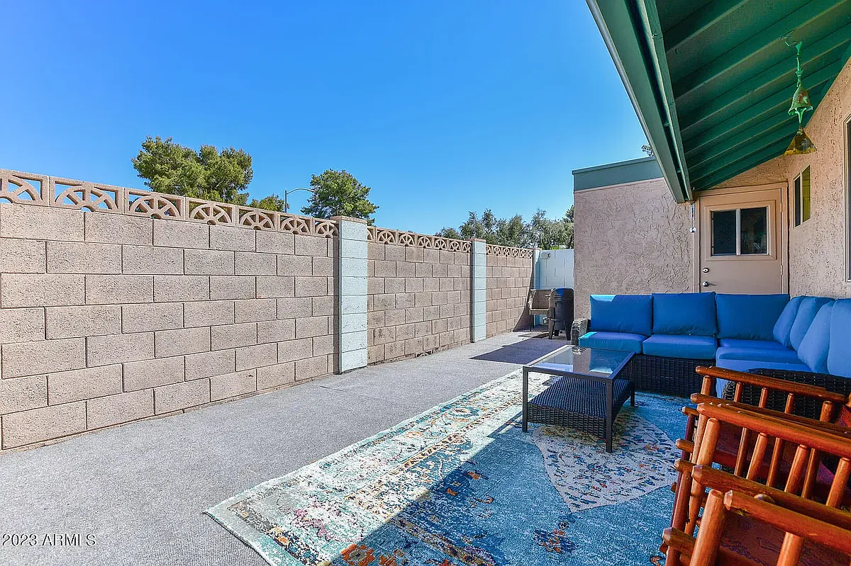 Building Photo - 18014 N 45th Ave