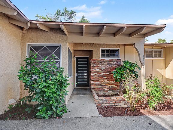 4th image of 4413 Canoga Dr