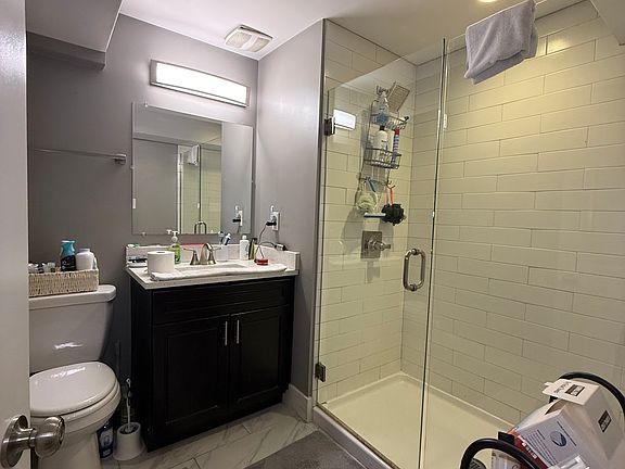 5th image of 320 S Highland Ave #1