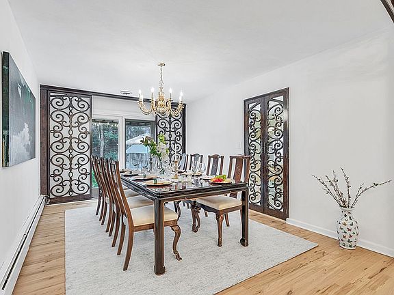 4th image of 87 Tennyson Dr