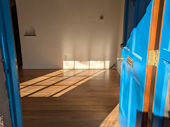 2nd image of 655 Galisteo St APT 7