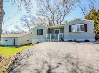 4467 Bentonville Rd, Decatur, IL 62521