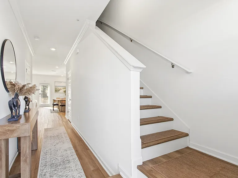 4242 Lost Bay Dr #4242 — Photo 8