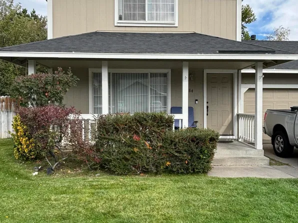 8084 Dixon Ln, Reno, NV 89511