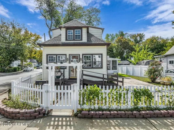252 Port Monmouth Road, Middletown, NJ 07748