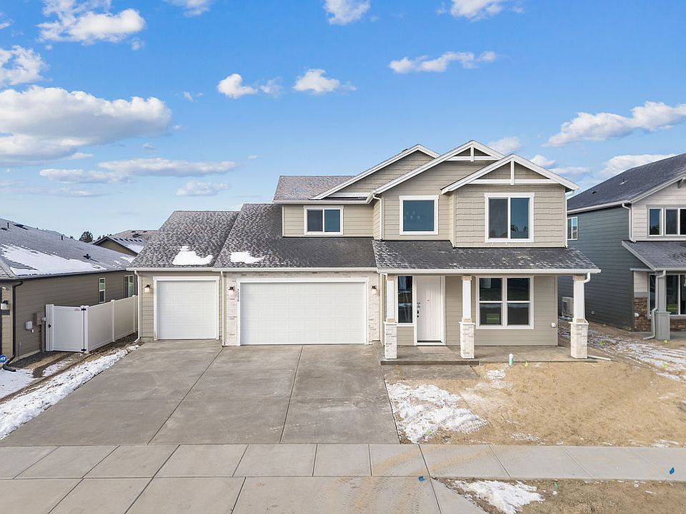 7110 S Holly ST by Aho Construction