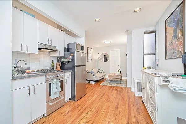 Rented by Living New York | media 2