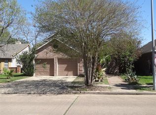 2406 Raintree Village Dr, Katy, TX 77449