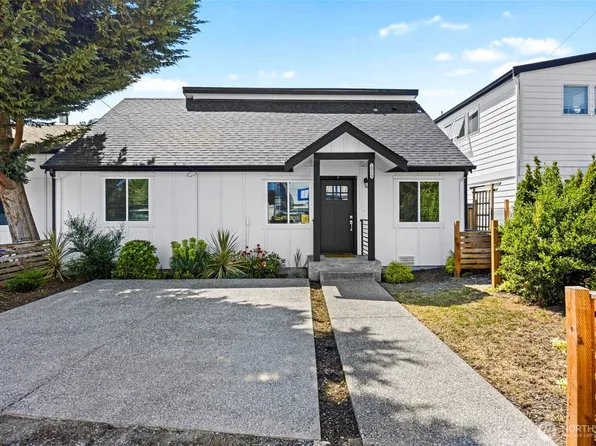 10215 Evanston Avenue N #2, Seattle, WA 98133