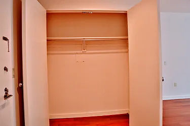 Rented by R New York
