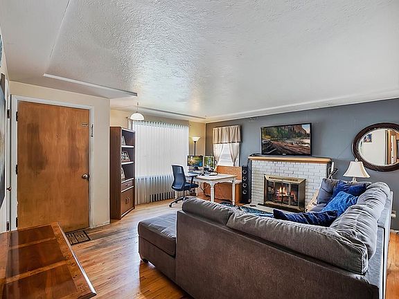 4th image of 4203 N Lidgerwood St