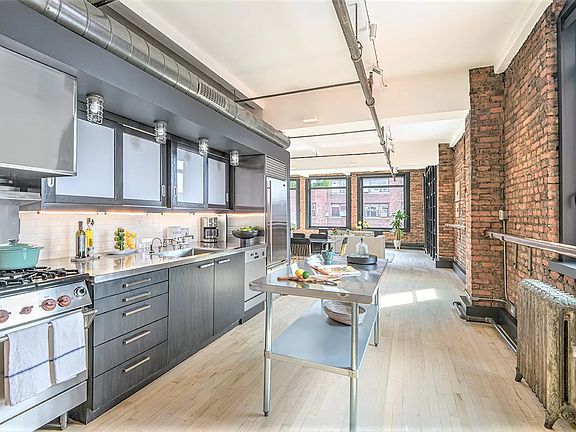 5th image of 55 W 16th St APT 9