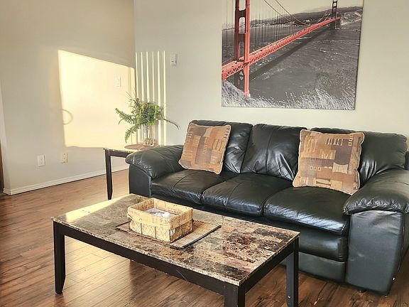 3rd image of 3811 54th Ave #301