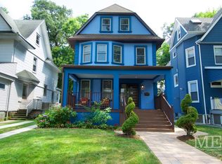 34 Wellington Ct, Brooklyn, NY 11230